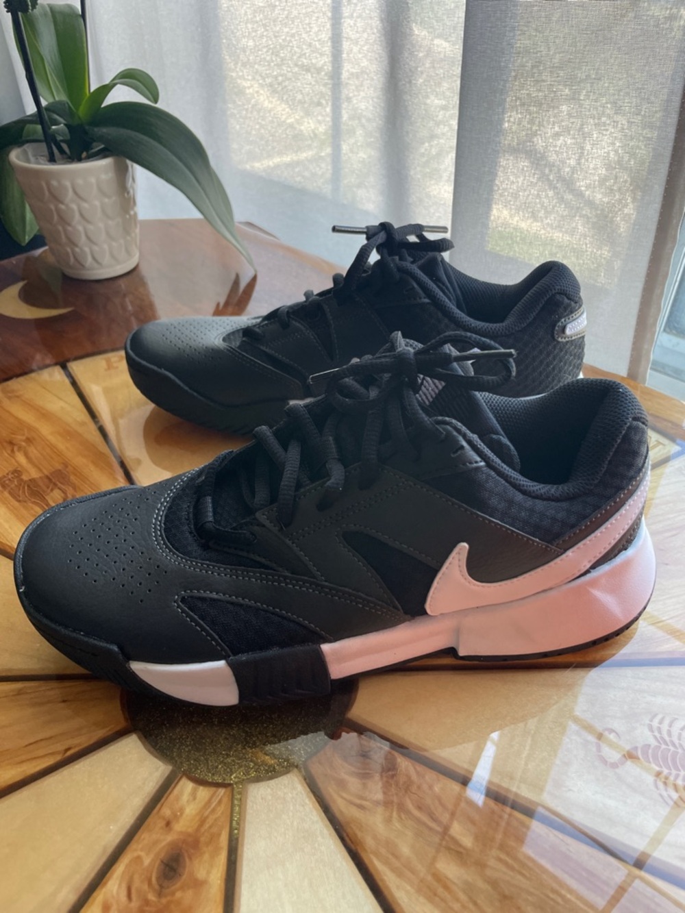 Nike Court Lite 4